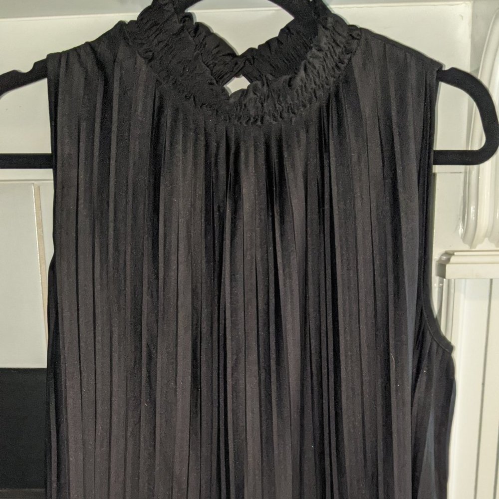 H&M High-Neck Flowy Blouse
